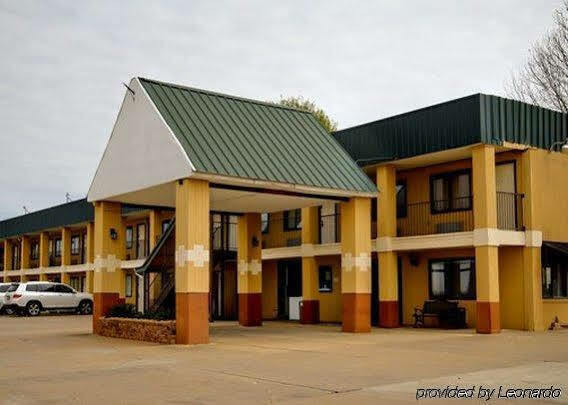 Rodeway Inn Александрія Екстер'єр фото